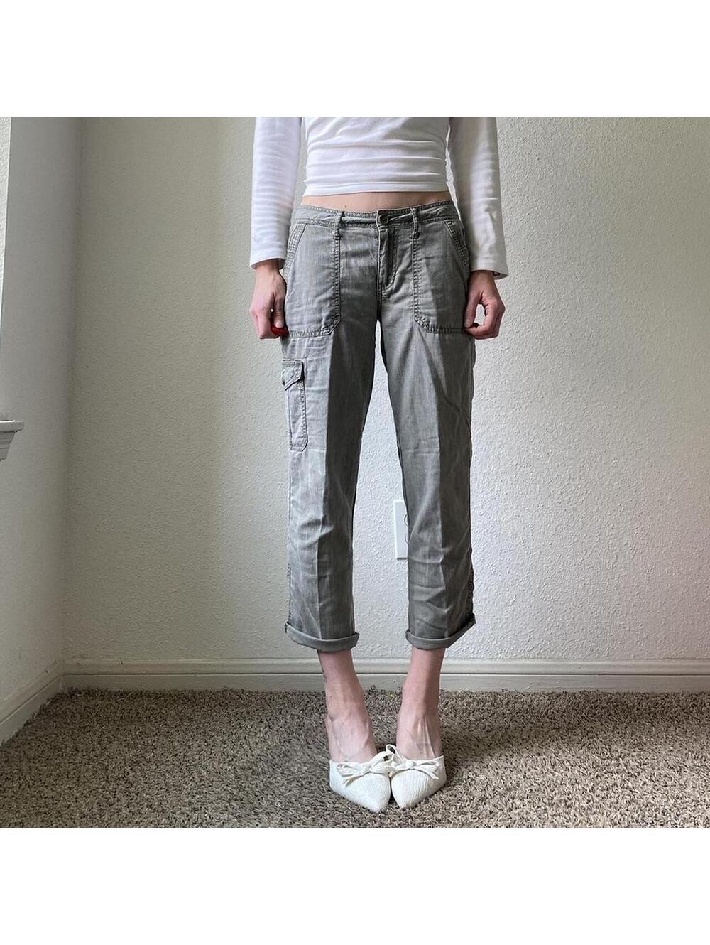 Vintage y2k low rise wide leg cropped olive green cargo capris